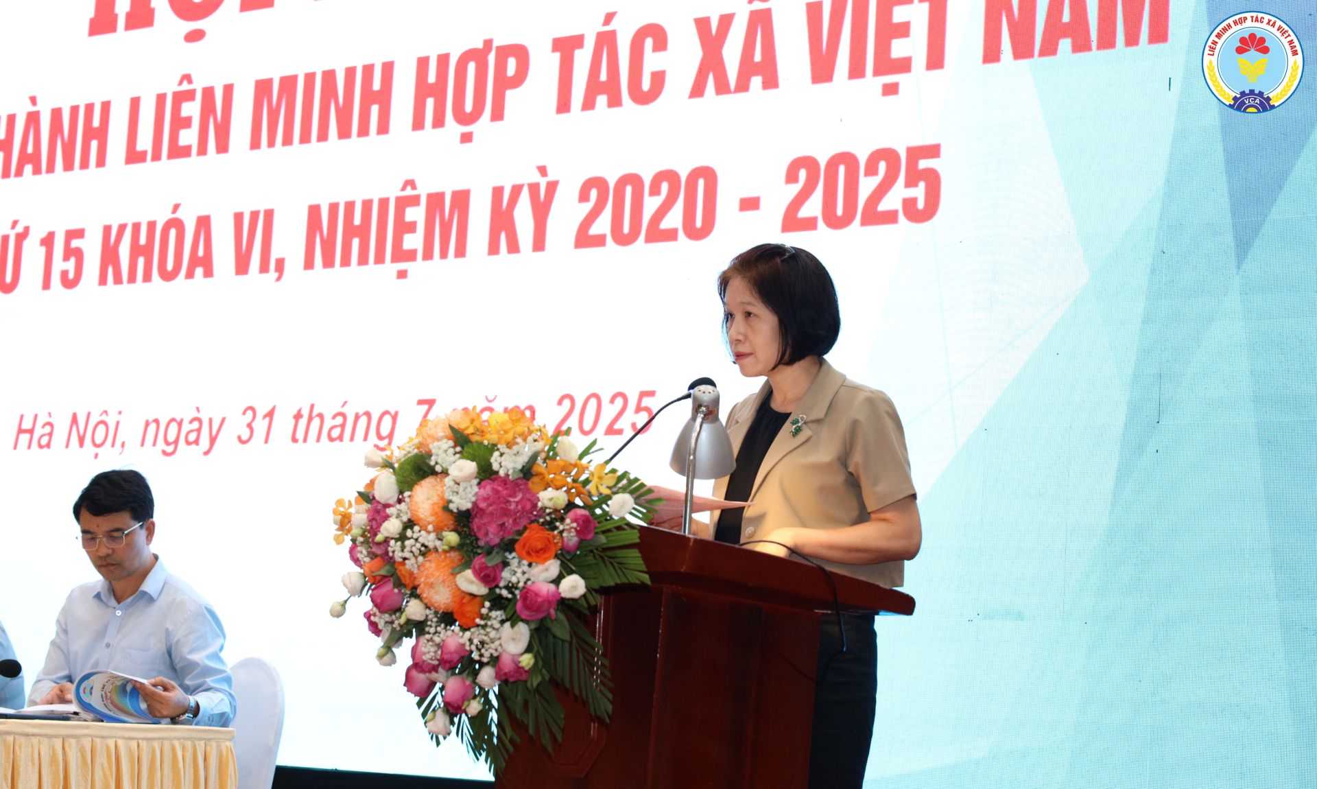 CEO NGHỊ LÊ